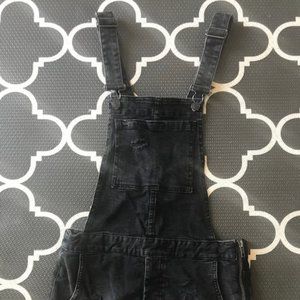 H&M Divided Black Overall Shorts